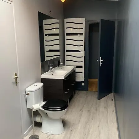 Forrest ; La Maison De Forrest *