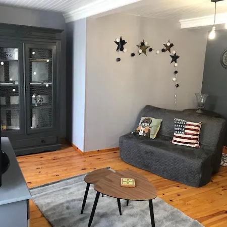 Дом отдыха Forrest ; La Maison De Forrest Сент-Мари-дю-Мон