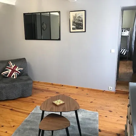 Дом отдыха Forrest ; La Maison De Forrest Сент-Мари-дю-Мон