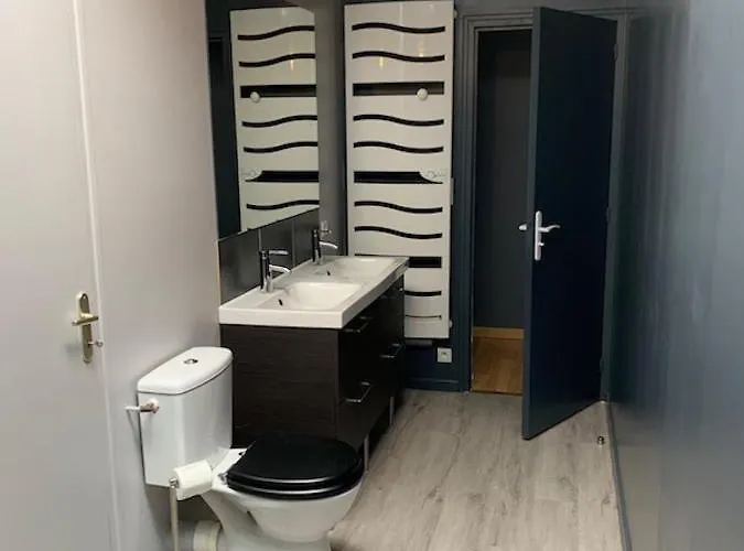 Forrest ; La Maison De Forrest *