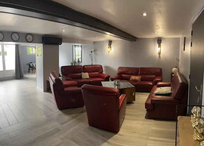 Forrest ; La Maison De Forrest * Sainte-Marie-du-Mont (Manche)